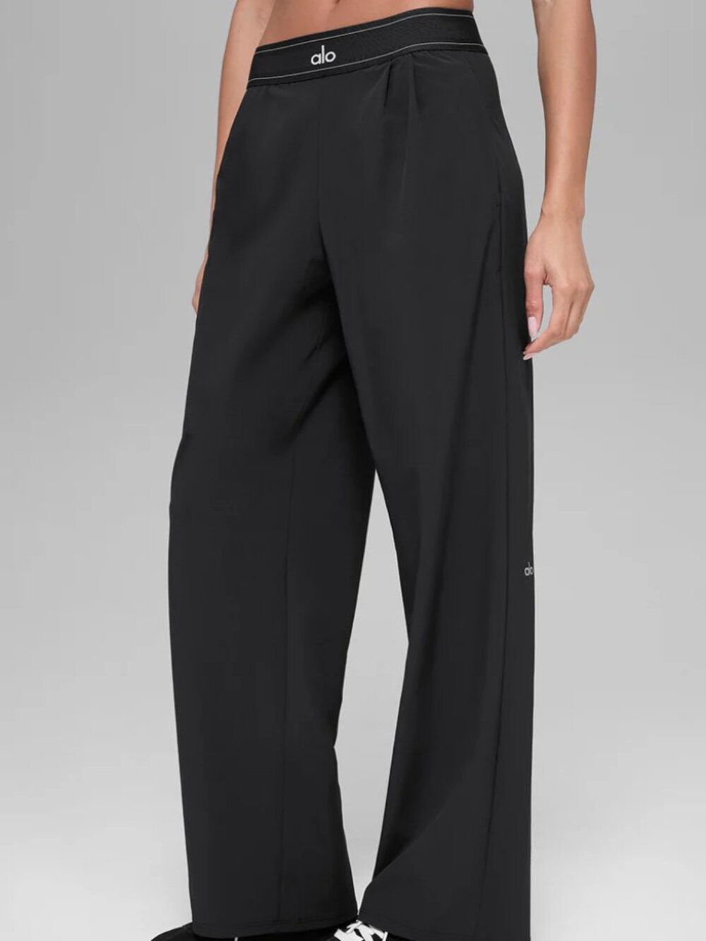 New With Tags ALO Yoga Suit Up Pants Black 30"🌾Leg-Lengthening